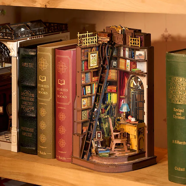 DIY Dream Library Bookend